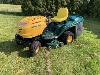 Zahradní traktor Cub Cadet CC 1023RD - 10