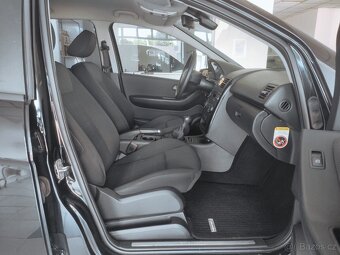Mercedes-Benz A150 Classic, ČR, pravidelný servis, zachovalé - 10