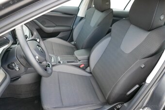 Škoda Octavia 2.0 TDI 85 kW M6° Ambition - 10