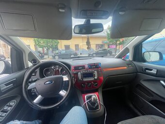 Ford C-Max - 10