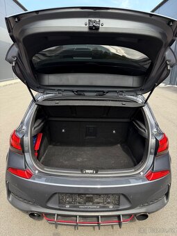 HYUNDAI i30N 2.0. N PERFORMANCE 202kW 2017 TOP STAV - 10