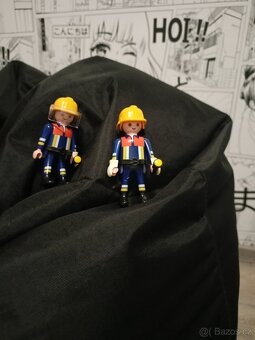 Playmobil policejní loď - 10