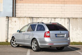 Škoda Octavia Combi 1.6 TDI DSG - 10