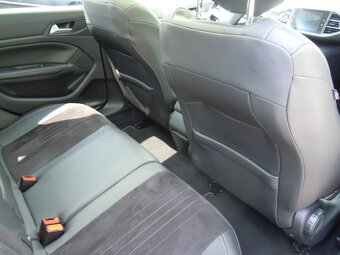 Peugeot 308SW 2.0HDi 110kw(150h) r.v.8/2017 - 10
