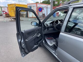 Suzuki Ignis, 1,3 4X4 69kW, SERVISKA - 10