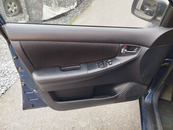 Toyota Corolla, 1.4i s LPG, Klimatizace, nová STK 6/2027 - 10