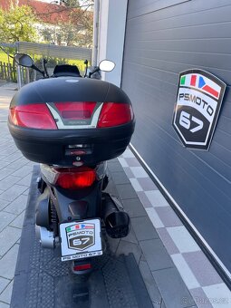 Kymco People GTi 200 rok 2011 - 10