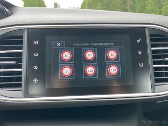 Peugeot 308, 1,6 HDi automat navi s.kniha - 10