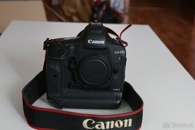 Canon EOS 1D X Mk.II - Telo - 10