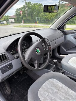 Škoda Fabia - 10