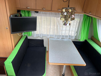 Karavan Burstner Studio+ markýza, stan, plyn.bojler - 10