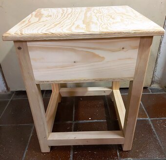 Stolička s úložným prostorem, - 10