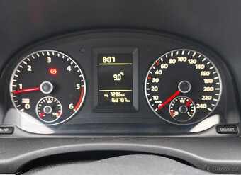 Volkswagen Caddy 1.6TDi 75kw r.v 2012 ,5.míst - 10