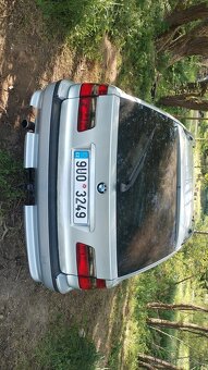 Bmw e39. 520i - 10