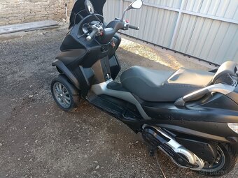 Piaggio mp3 400 Cz doklady v ceně - 10