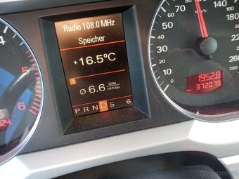 Prodám automobil Audi A6 2004 Bose - 10