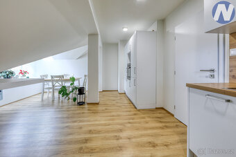 Podkrovní apartmán 3+KK v srdci Šumavy – Rezidence Sušická, - 10