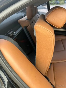 BMW e90 330d lci 180kw - 10