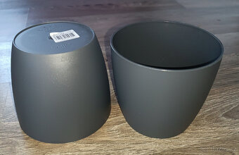 Sada 5 ks plastových květináčů + 4 ks květníků - 10