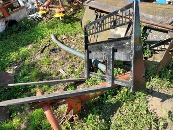 Kolový nakladač Case 321E atlas ar JCB cat - 10