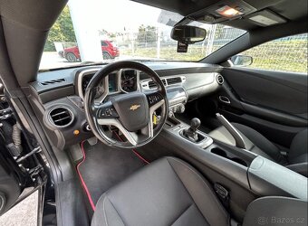Chevrolet Camaro manuál - 10