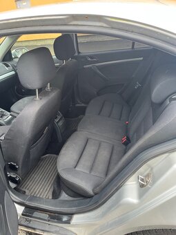 Škoda Octavia II 1.6 MPI 75 kW – výbava, slušný stav - 10