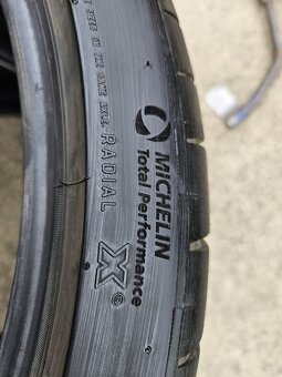 295/30ZR20 101Y Michelin Pilot Sport 4S 5mm 2ks - 10