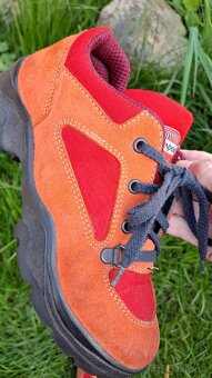 Dětské boty- B0BBI, NIKE, BAŤA - 10