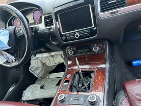 Dily vw touareg 7P 4.2 TDi r-line 2012 - 10