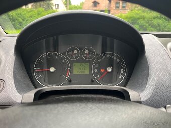 Ford fiesta 1.3 rok 2006 nová STK super stav - 10