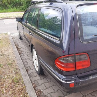Mercedes-Benz W210 3,2CDI rok výroby 2000 - 10