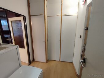 Pronájem bytu 1kk s balkonem, Praha 4 - Kamýk, Mařatkova. - 10