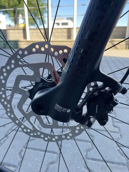 Nové horské kolo SCOTT SCALE 940 velikost L - karbonový rám - 10