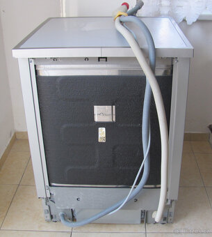 NEREZ MYČKA NÁDOBÍ AEG - 14 SAD - A+++ - 10