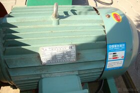 Štěpkovač s drtičem (2in1) s elektromotorem - 10