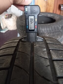 195/60/15 FIRESTONE FIREHAWK 700 - 10