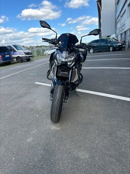 Kawasaki Z 900 šedá - 10