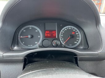 VW Caddy 2.0 SDI rok 2009 nová STK  - 10