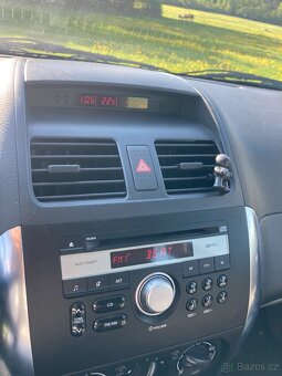 Suzuki SX4 1.5 - benzín - 10