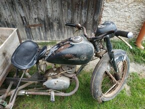 Náhradní díly - motocykl CZ 150c - 10