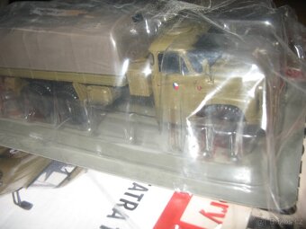 DeAgostini, Hachette, Škoda, Mercedes, Citroen 2CV,Tatra 138 - 10