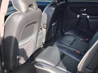 Volvo XC90 2.4 D5 136Kw R-design - 10