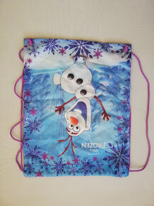 Prodám hračky a další s motivem Ledového království. - 10