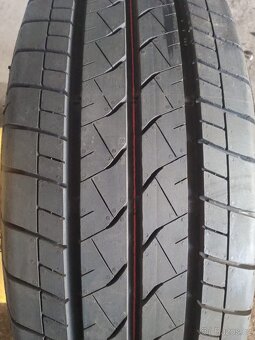 Pneu 205 65 16C Bridgestone Duravis - 10