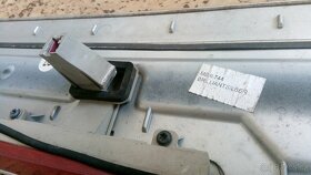 Mercedes Benz W203 spoiler na kufr 20379001 88 - 10