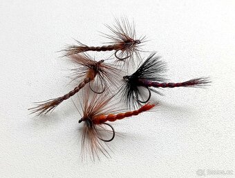 buzer / mušky / nymfy - 10