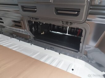 2025 Renault Trafic furgon - 10