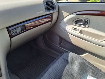 Volvo V40 - 10