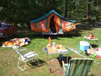 Přívěsný historický kempovací vozík , stan Letov LK 6740 - 10