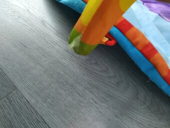 Hrací deka s hrazdičkou - 10